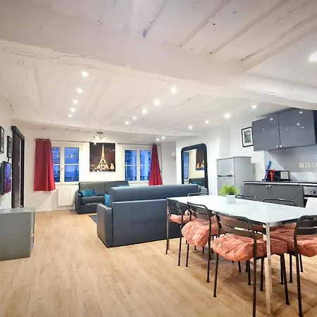 100 - Luxury 2 Bedroom - Beaubourg Marais Apartment Paris