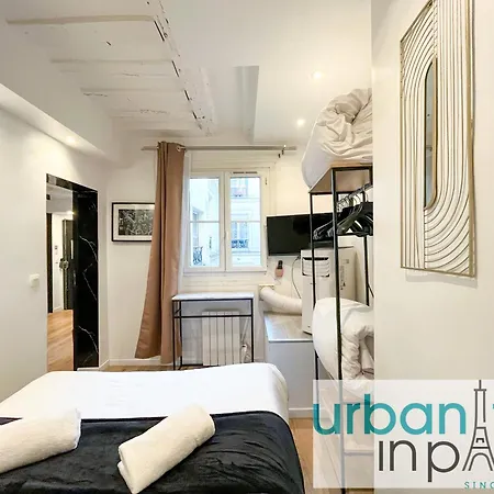 100 - Luxury 2 Bedroom - Beaubourg Marais * Paris