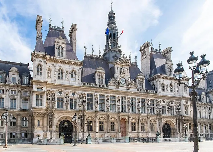 100 - Luxury 2 Bedroom - Beaubourg Marais *